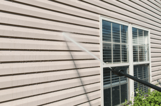Clean Vinyl Siding